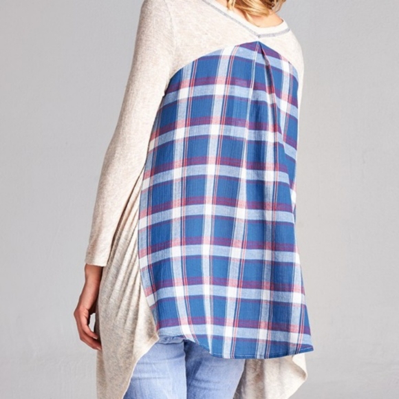 Reverse Pattern Back 3/4 Sleeve Top - Picture 3 of 4